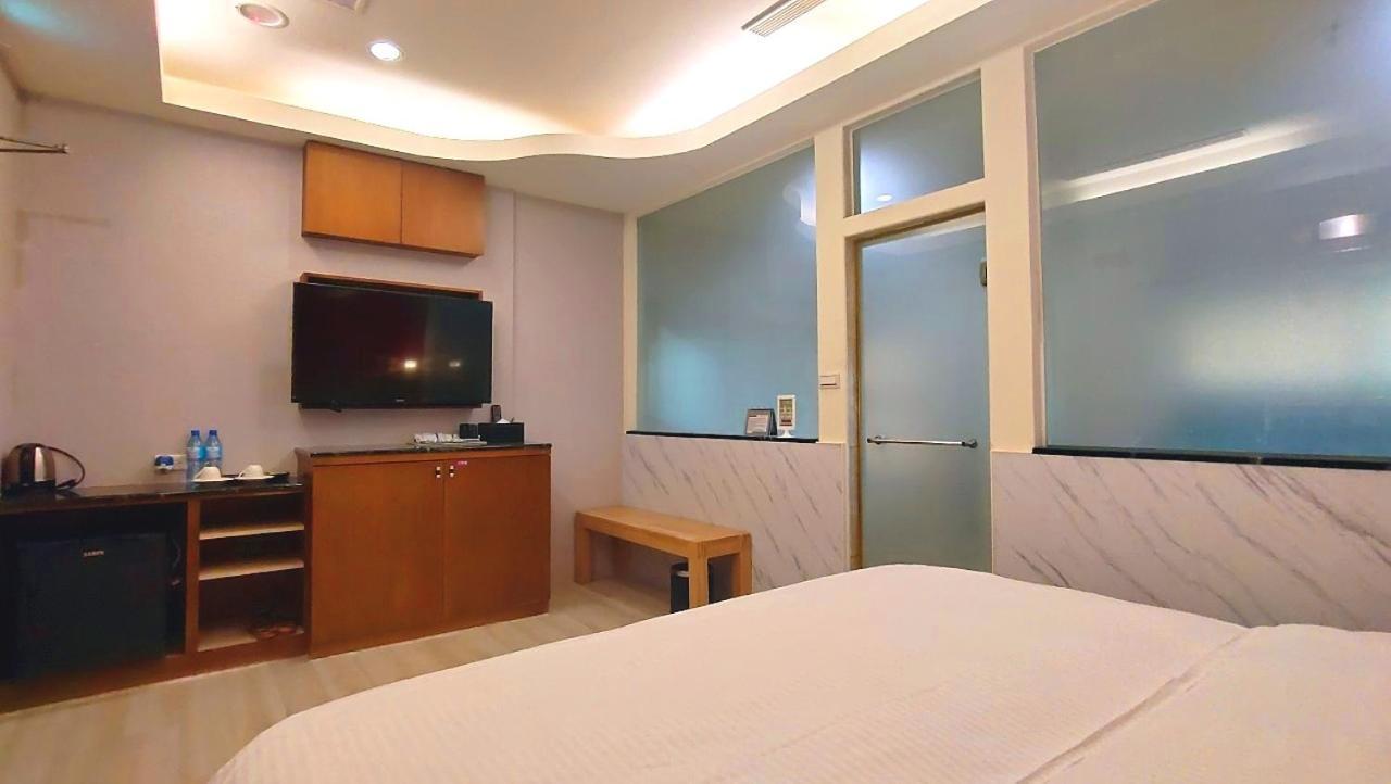 Jin Yong Quan Spa Hotspring Resort Уанли Екстериор снимка