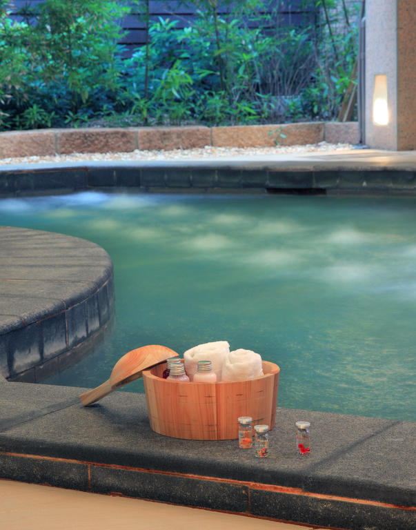 Jin Yong Quan Spa Hotspring Resort Уанли Екстериор снимка