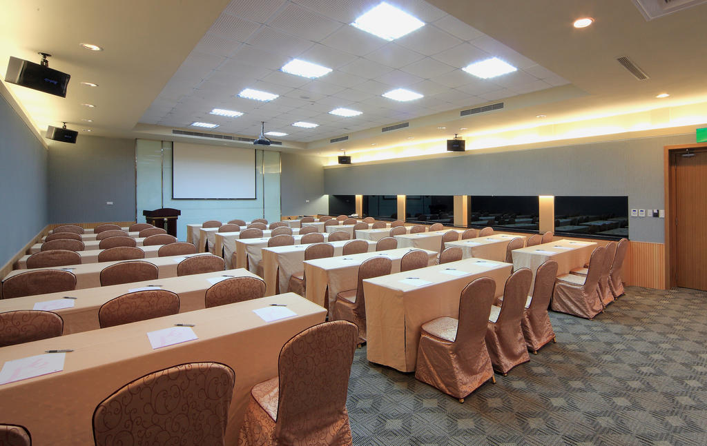 Jin Yong Quan Spa Hotspring Resort Уанли Екстериор снимка